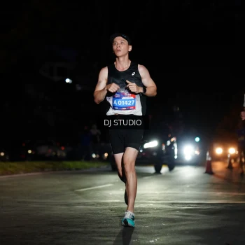 Runner Photo 3906021