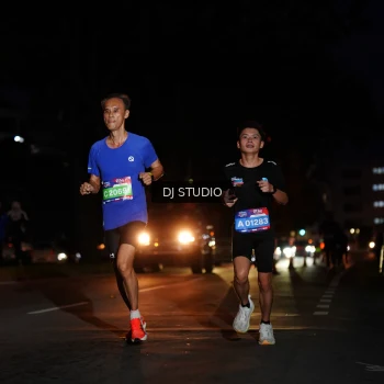 Runner Photo 3906022
