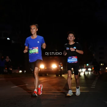 Runner Photo 3906026