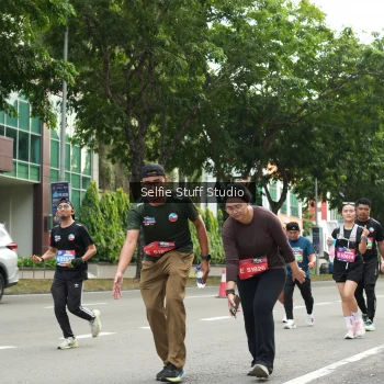 Runner Photo 3906038