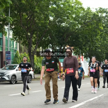 Runner Photo 3906074