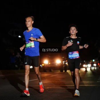 Runner Photo 3906079