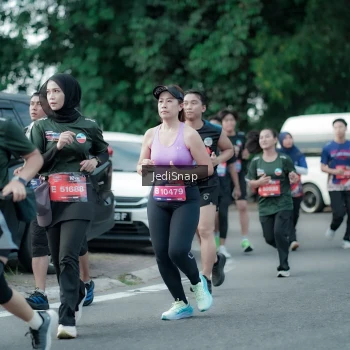 Runner Photo 3906082