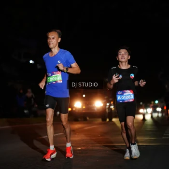 Runner Photo 3906094
