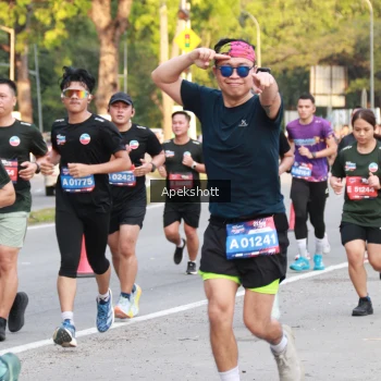 Runner Photo 3906140