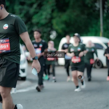 Runner Photo 3906162
