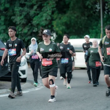 Runner Photo 3906190