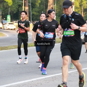 Runner Photo 3906258