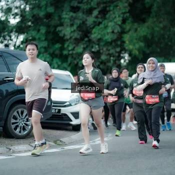 Runner Photo 3906286