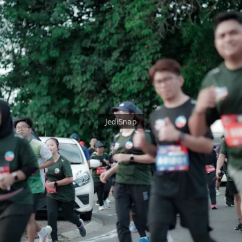 Runner Photo 3906287