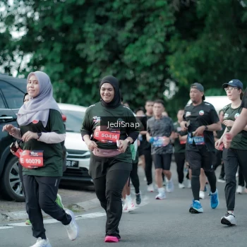 Runner Photo 3906289