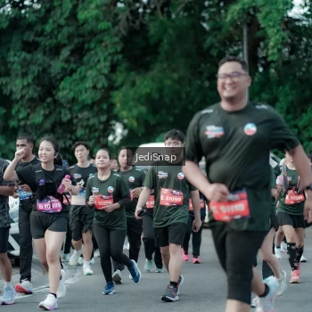 Runner Photo 3906314