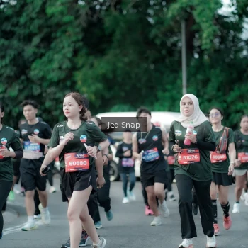 Runner Photo 3906322