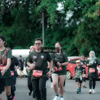 Runner Photo 3906339