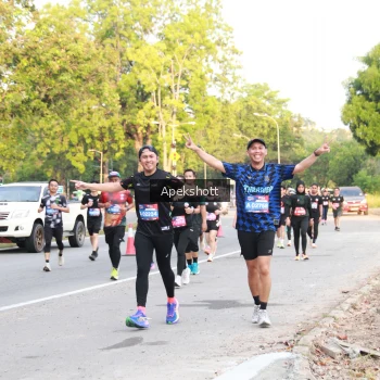 Runner Photo 3906341