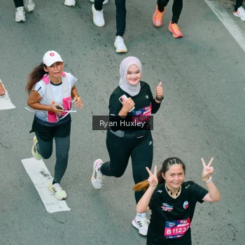 Runner Photo 3906344