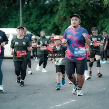 Runner Photo 3906377