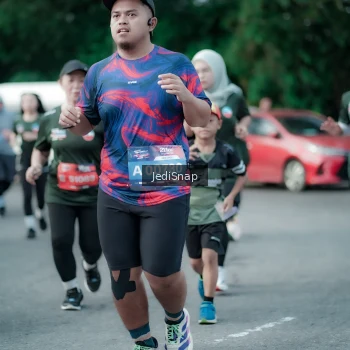 Runner Photo 3906384