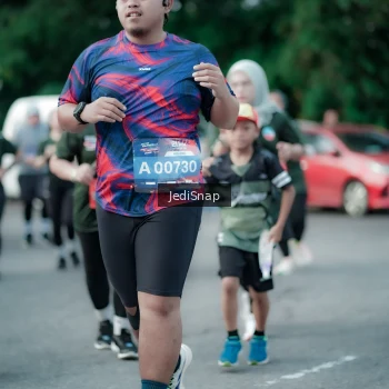 Runner Photo 3906392