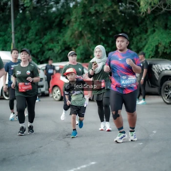 Runner Photo 3906402