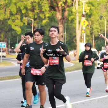 Runner Photo 3906407