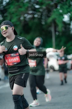 Runner Photo 3906427