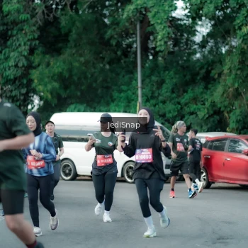 Runner Photo 3906450