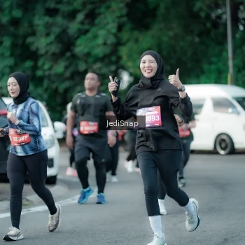 Runner Photo 3906463