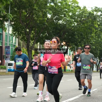 Runner Photo 3906477