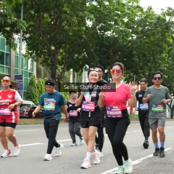 Runner Photo 3906505