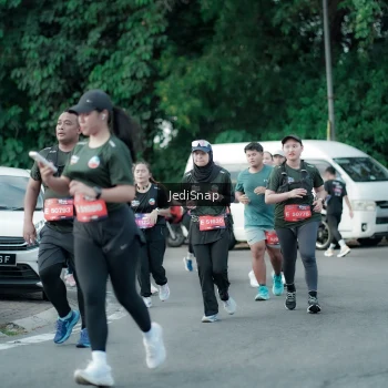 Runner Photo 3906511