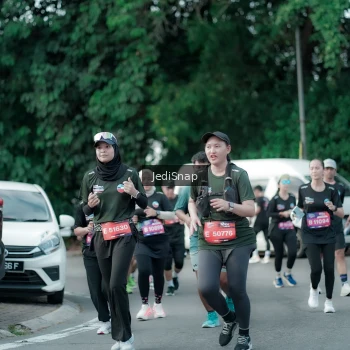 Runner Photo 3906516