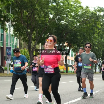 Runner Photo 3906518