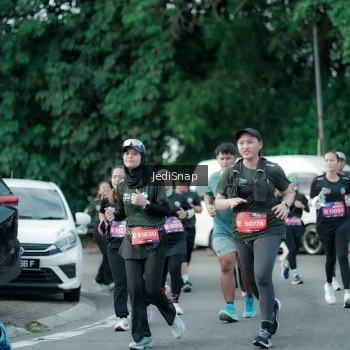 Runner Photo 3906522