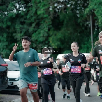 Runner Photo 3906544