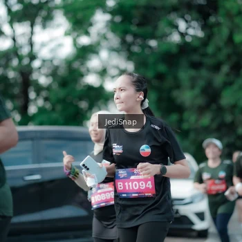 Runner Photo 3906564