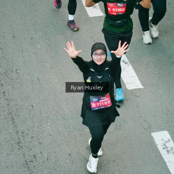 Runner Photo 3906569