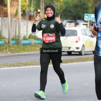 Runner Photo 3906612