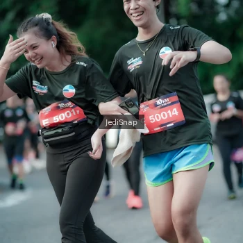 Runner Photo 3906634
