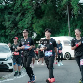Runner Photo 3906651