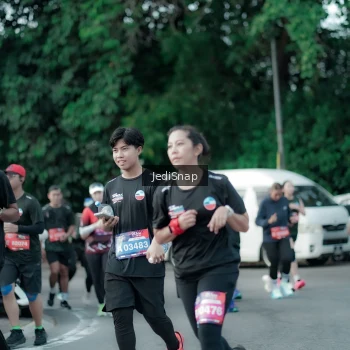 Runner Photo 3906652