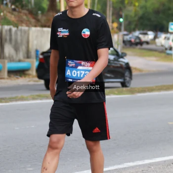 Runner Photo 3906663