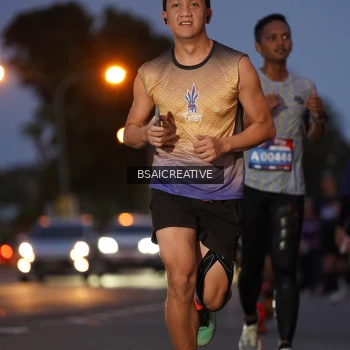 Runner Photo 3906697