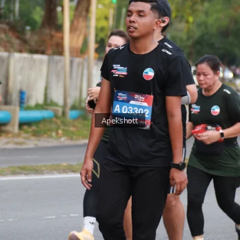 Runner Photo 3906706
