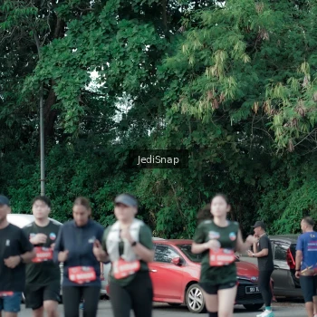 Runner Photo 3906712