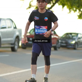Runner Photo 3906735