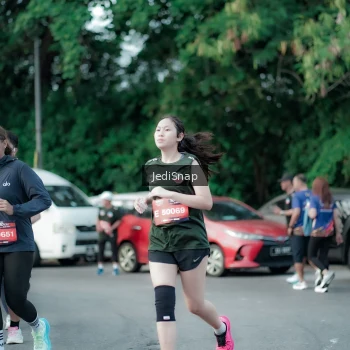 Runner Photo 3906736
