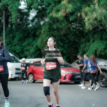 Runner Photo 3906744