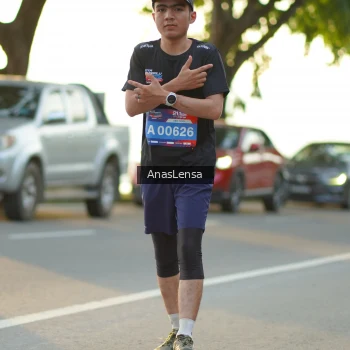 Runner Photo 3906751