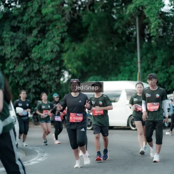 Runner Photo 3906808